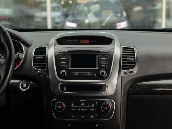 Kia Sorento II Рестайлинг с пробегом 2016 года, цена 2 120 000 рублей, 123976 км, внедорожник, Автокод Объявления
