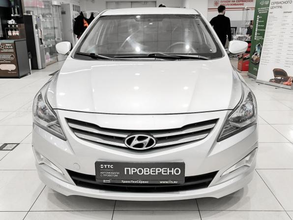 Hyundai Solaris I Рестайлинг с пробегом 2016 года, цена 699 000 рублей, 243176 км, седан, Автокод Объявления