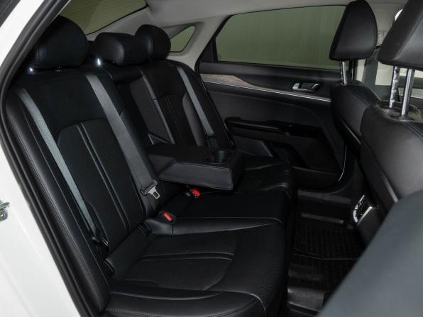 Kia K5 III с пробегом 2021 года, цена 2 398 000 рублей, 98551 км, седан, Автокод Объявления