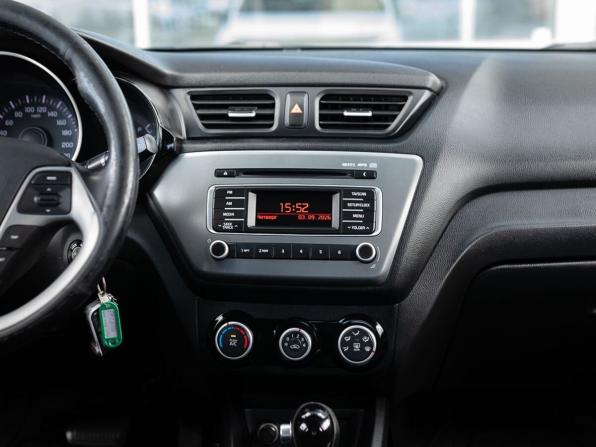 Kia Rio III с пробегом 2015 года, цена 900 000 рублей, 145380 км, седан, Автокод Объявления
