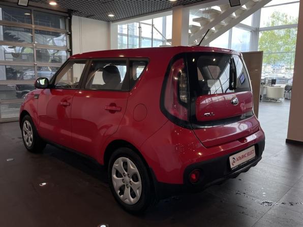 Kia Soul II Рестайлинг с пробегом 2018 года, цена 1 835 000 рублей, 76462 км, хэтчбек, Автокод Объявления