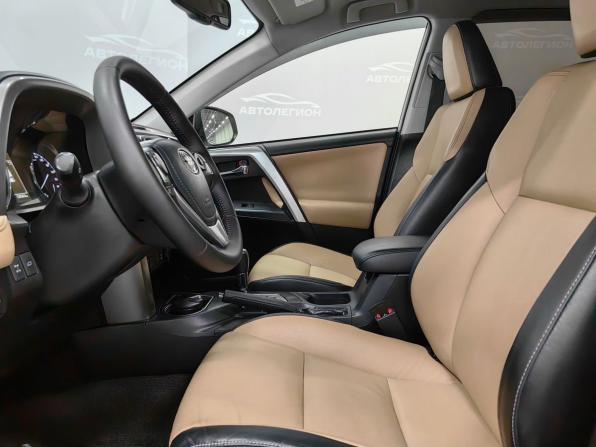 Toyota RAV4 IV (XA40) Рестайлинг с пробегом 2016 года, цена 2 500 000 рублей, 129362 км, внедорожник, Автокод Объявления