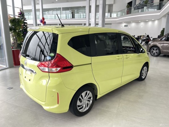 Honda Freed II с пробегом 2017 года, цена 1 575 000 рублей, 82519 км, компактвэн, Автокод Объявления