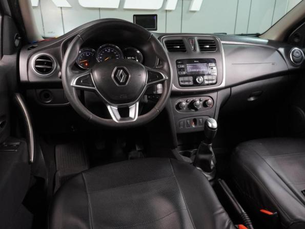 Renault Logan II Рестайлинг с пробегом 2021 года, цена 789 000 рублей, 50313 км, седан, Автокод Объявления