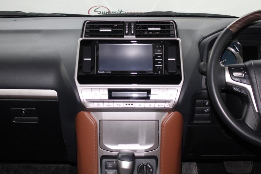 Toyota Land Cruiser Prado 150 Series Рестайлинг 3 Владивосток  - изображение 16