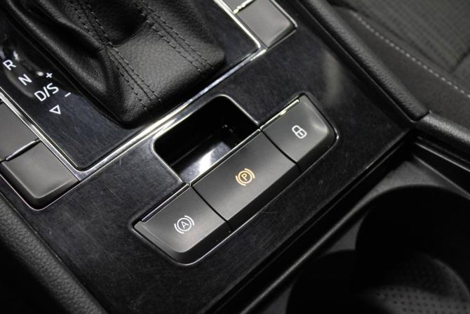 Skoda Superb III с пробегом 2017 года, цена 1 769 000 рублей, 106518 км, лифтбек, Автокод Объявления