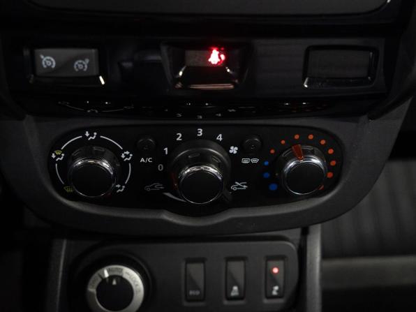 Renault Duster I Рестайлинг с пробегом 2015 года, цена 1 089 000 рублей, 121621 км, внедорожник, Автокод Объявления