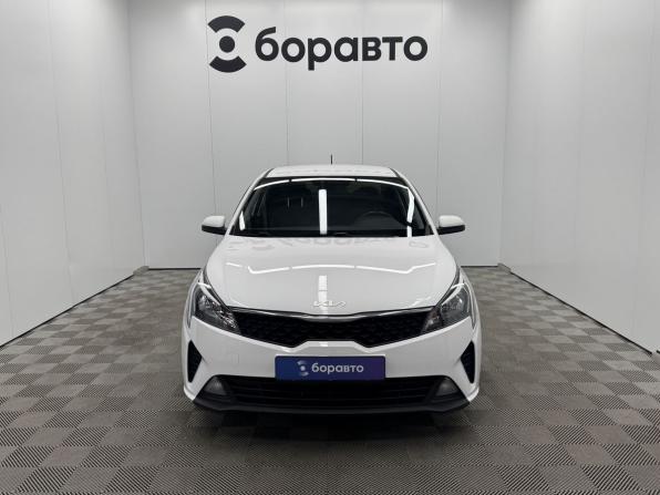 Kia Rio IV Рестайлинг с пробегом 2022 года, цена 1 599 000 рублей, 129344 км, седан, Автокод Объявления