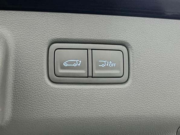 Hyundai Staria I с пробегом 2023 года, цена 5 450 000 рублей, 78093 км, минивэн, Автокод Объявления