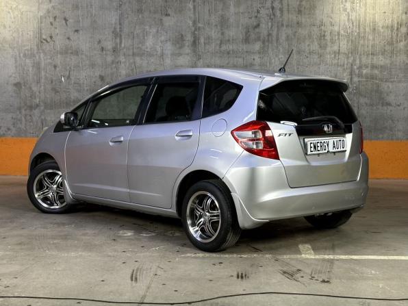 Honda Fit II с пробегом 2010 года, цена 790 000 рублей, 197754 км, хэтчбек, Автокод Объявления