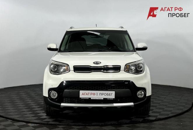 Kia Soul II Рестайлинг с пробегом 2017 года, цена 1 780 000 рублей, 83000 км, хэтчбек, Автокод Объявления