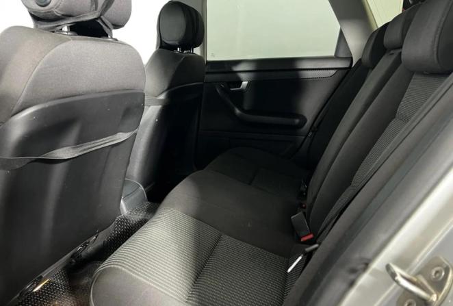 Audi A4 II (B6) с пробегом 2005 года, цена 800 000 рублей, 387192 км, универсал, Автокод Объявления