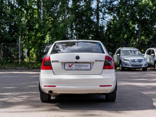 Skoda Octavia II (A5) Рестайлинг с пробегом 2011 года, цена 620 000 рублей, 249776 км, лифтбек, Автокод Объявления