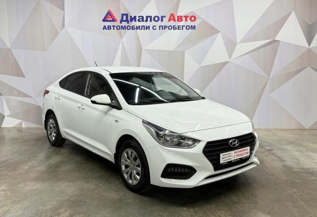 Hyundai Solaris II с пробегом 2017 года, цена 1 180 000 рублей, 159000 км, седан, Автокод Объявления