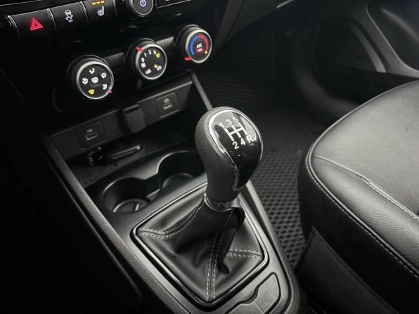 Lada (ВАЗ) Vesta I Рестайлинг (NG) с пробегом 2024 года, цена 1 449 000 рублей, 46423 км, универсал, Автокод Объявления