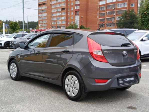 Hyundai Solaris I с пробегом 2013 года, цена 665 000 рублей, 172251 км, хэтчбек, Автокод Объявления