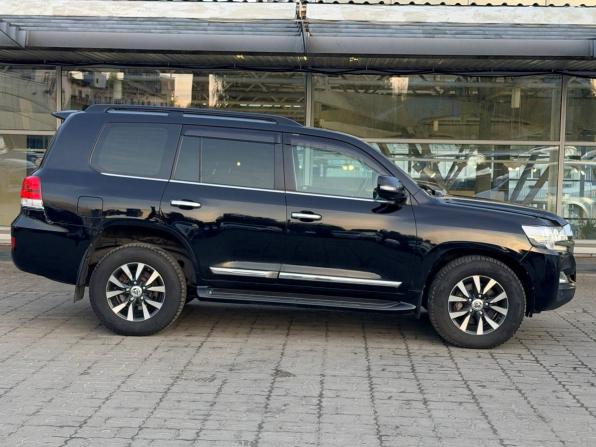 Toyota Land Cruiser 200 Series Рестайлинг 2 с пробегом 2020 года, цена 4 999 000 рублей, 471953 км, внедорожник, Автокод Объявления