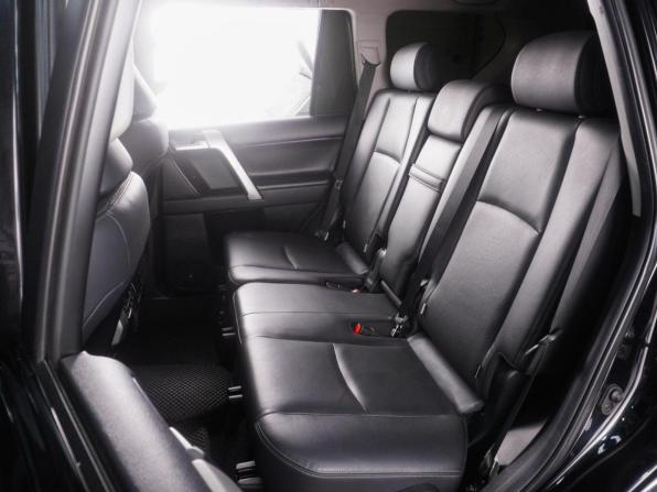 Toyota Land Cruiser Prado 150 Series Рестайлинг 2 с пробегом 2017 года, цена 5 889 000 рублей, 113604 км, внедорожник, Автокод Объявления