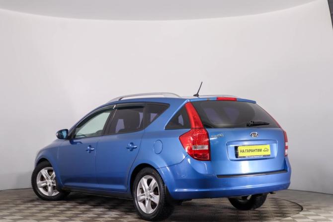Kia Ceed I Рестайлинг с пробегом 2011 года, цена 699 000 рублей, 254000 км, универсал, Автокод Объявления
