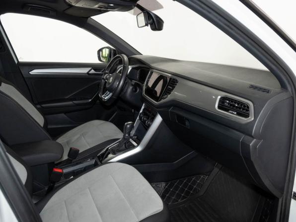 Volkswagen T-Roc I (China Market) с пробегом 2020 года, цена 2 605 000 рублей, 39837 км, внедорожник, Автокод Объявления