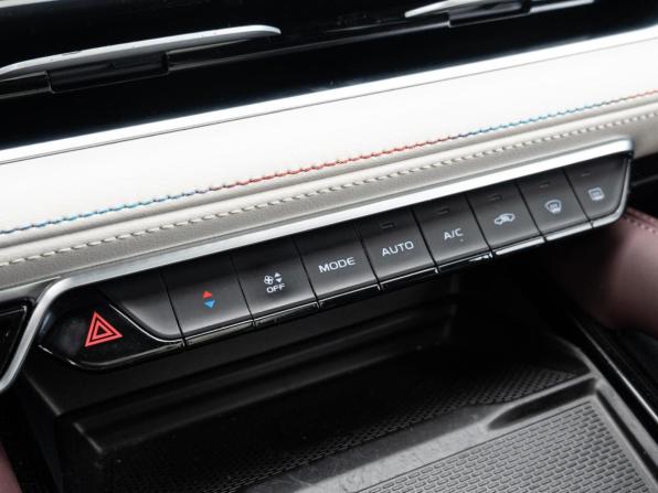 Geely Monjaro I с пробегом 2024 года, цена 3 355 000 рублей, 46426 км, внедорожник, Автокод Объявления