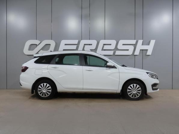 Lada (ВАЗ) Vesta I Рестайлинг (NG) с пробегом 2024 года, цена 1 449 000 рублей, 45209 км, универсал, Автокод Объявления