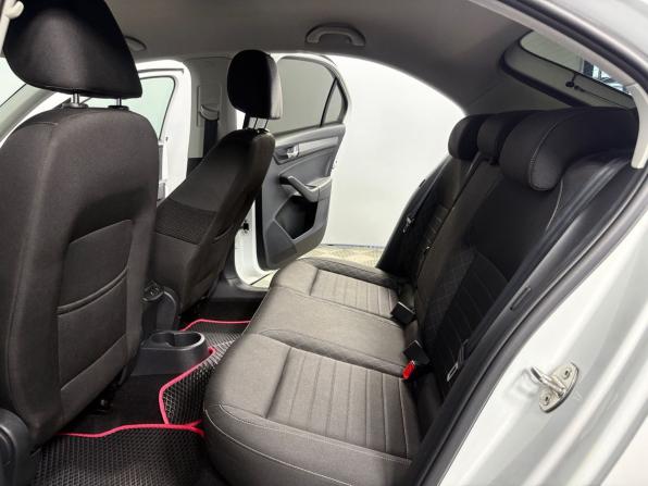 Skoda Rapid I Рестайлинг с пробегом 2019 года, цена 1 390 000 рублей, 127358 км, лифтбек, Автокод Объявления