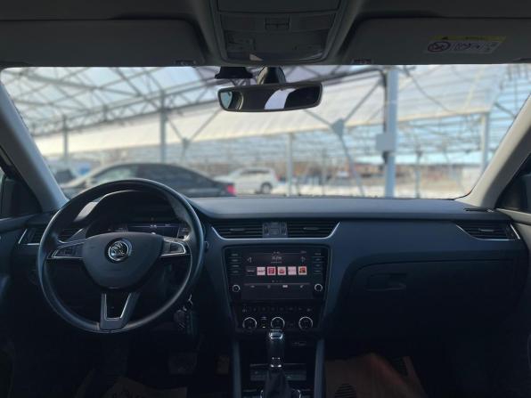 Skoda Octavia III (A7) Рестайлинг с пробегом 2019 года, цена 2 253 500 рублей, 67010 км, лифтбек, Автокод Объявления
