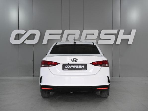 Hyundai Solaris II Рестайлинг с пробегом 2021 года, цена 1 499 000 рублей, 76428 км, седан, Автокод Объявления