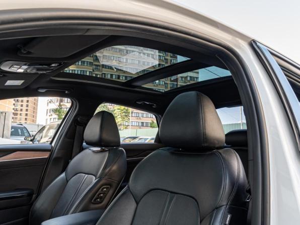 Kia K5 III с пробегом 2021 года, цена 3 090 000 рублей, 65008 км, седан, Автокод Объявления