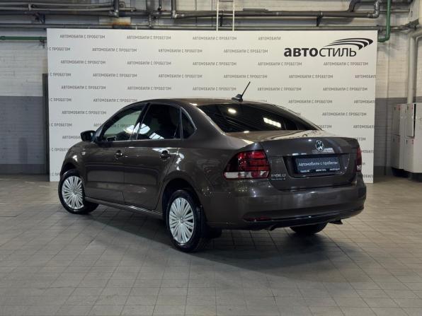 Volkswagen Polo V Рестайлинг с пробегом 2019 года, цена 1 219 000 рублей, 72840 км, седан, Автокод Объявления