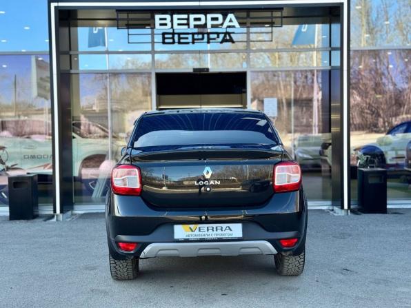 Renault Logan II Рестайлинг с пробегом 2019 года, цена 1 050 000 рублей, 97782 км, седан, Автокод Объявления