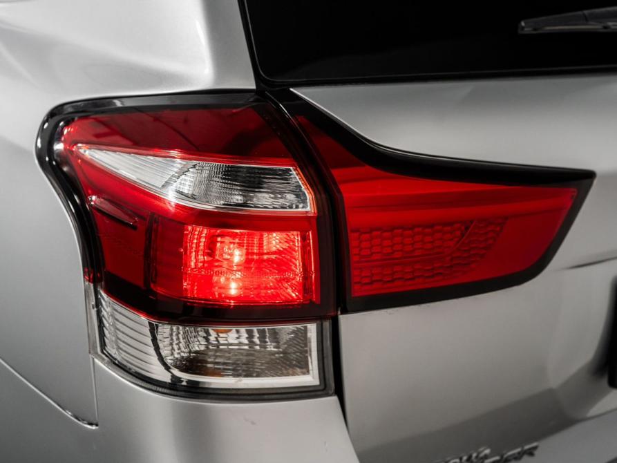Toyota Corolla XI (E160 E170 E180) Рестайлинг 1 Иркутск  - изображение 20