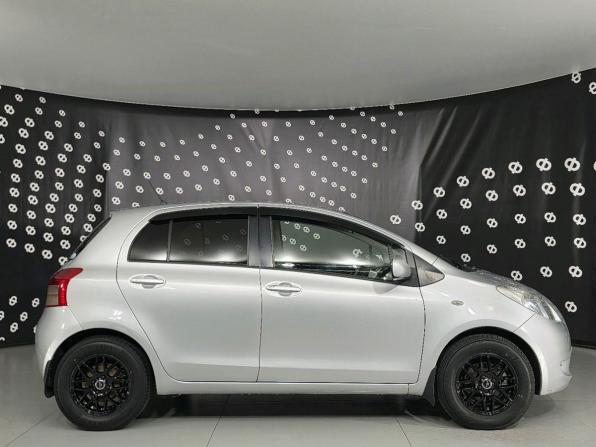 Toyota Vitz II (XP90) с пробегом 2005 года, цена 420 000 рублей, 166557 км, хэтчбек, Автокод Объявления
