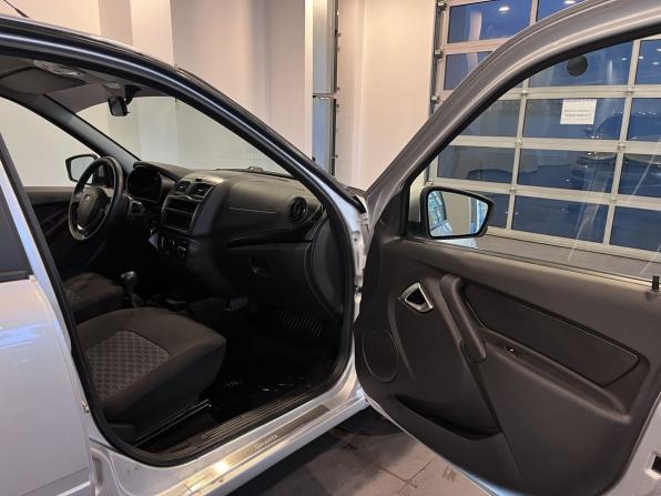 Lada (ВАЗ) Granta I Рестайлинг с пробегом 2024 года, цена 895 000 рублей, 58500 км, лифтбек, Автокод Объявления