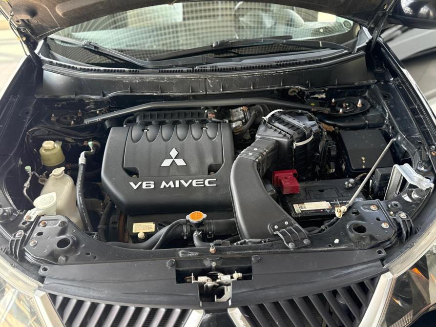 Mitsubishi Outlander II Екатеринбург  - изображение 8