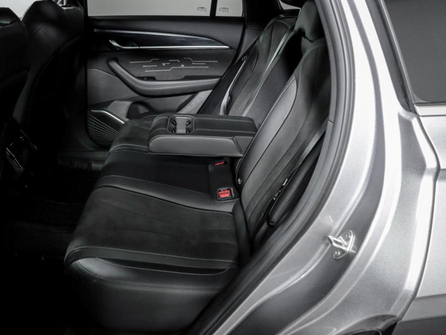 Geely Monjaro I Москва  - изображение 10