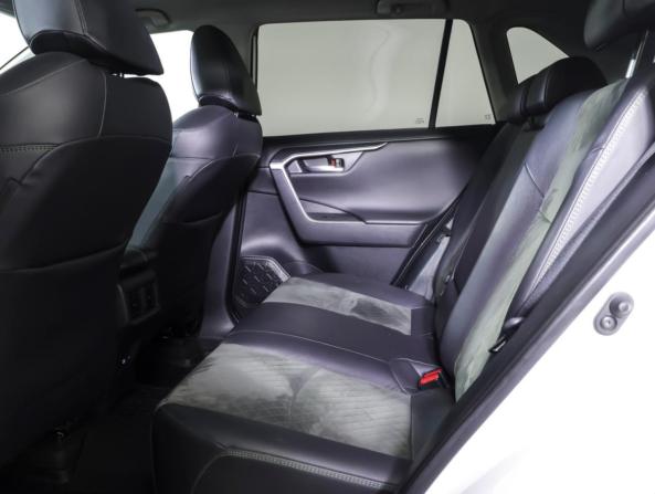 Toyota RAV4 V (XA50) с пробегом 2022 года, цена 3 590 000 рублей, 41808 км, внедорожник, Автокод Объявления