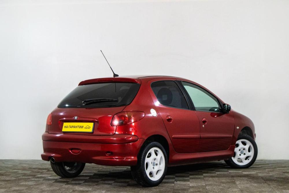 Peugeot 206 Сургут  - изображение 5