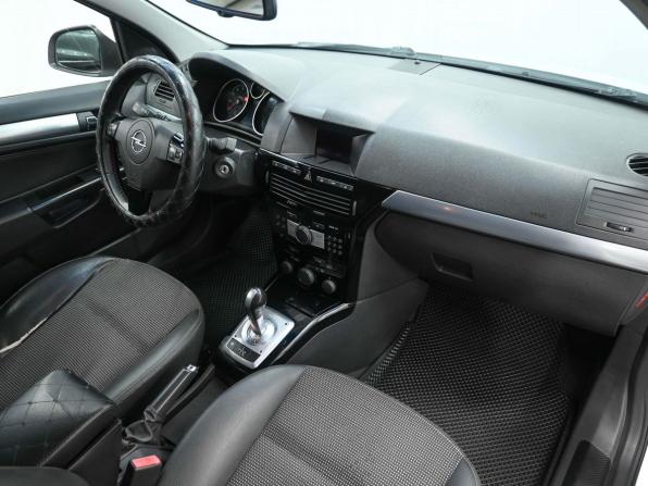 Opel Astra H Рестайлинг с пробегом 2011 года, цена 499 900 рублей, 312000 км, седан, Автокод Объявления