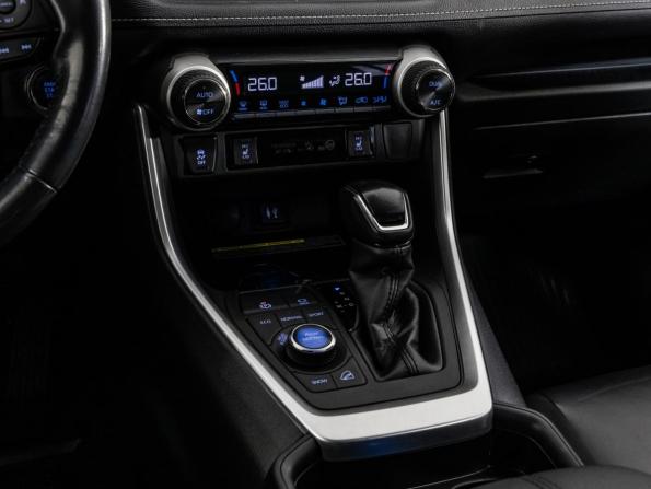 Toyota RAV4 V (XA50) с пробегом 2019 года, цена 3 249 000 рублей, 86662 км, внедорожник, Автокод Объявления
