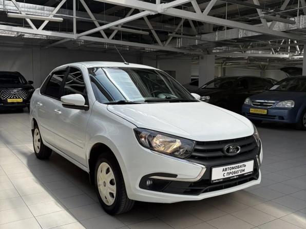 Lada (ВАЗ) Granta I Рестайлинг с пробегом 2024 года, цена 840 000 рублей, 24640 км, седан, Автокод Объявления