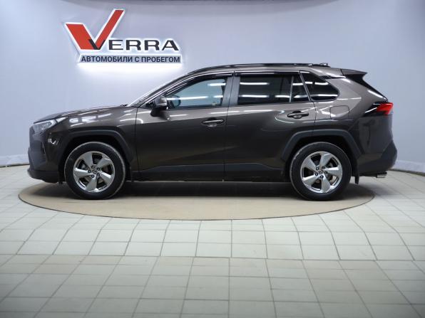Toyota RAV4 V (XA50) с пробегом 2021 года, цена 2 690 000 рублей, 182132 км, внедорожник, Автокод Объявления