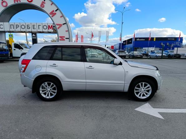 Suzuki Grand Vitara II с пробегом 2008 года, цена 899 995 рублей, 210459 км, внедорожник, Автокод Объявления