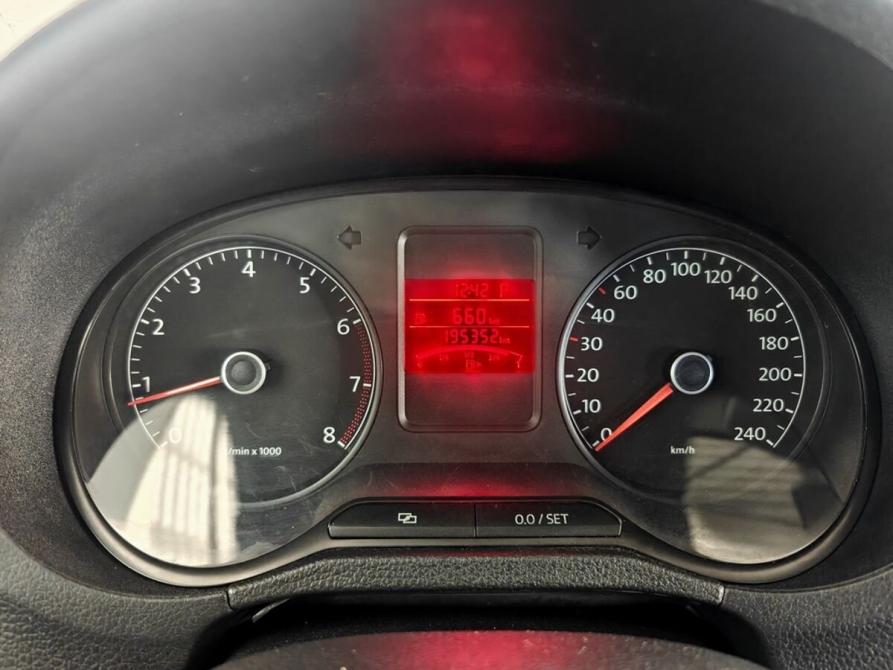 Volkswagen Polo V Москва  - изображение 13