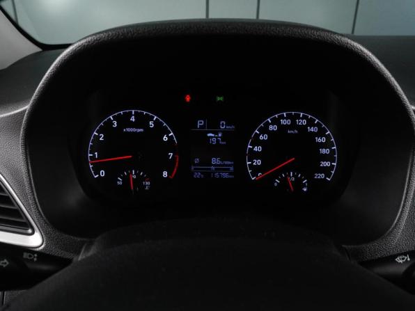 Hyundai Solaris II с пробегом 2017 года, цена 1 259 000 рублей, 115796 км, седан, Автокод Объявления