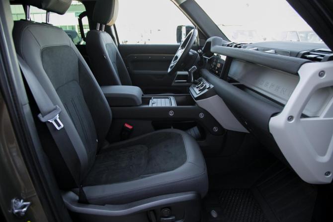 Land Rover Defender II с пробегом 2021 года, цена 7 350 000 рублей, 94510 км, внедорожник, Автокод Объявления