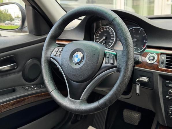 BMW 3 серии V (E90/E91/E92/E93) Рестайлинг с пробегом 2008 года, цена 955 000 рублей, 275831 км, седан, Автокод Объявления