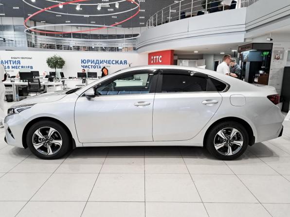 Kia Cerato IV Рестайлинг с пробегом 2021 года, цена 2 150 000 рублей, 86614 км, седан, Автокод Объявления