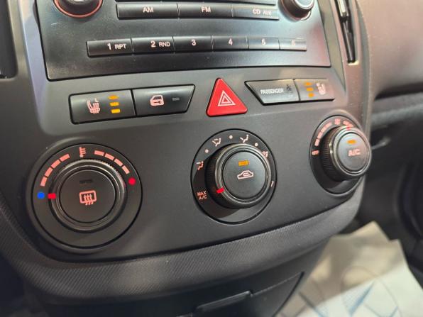 Kia Ceed I с пробегом 2007 года, цена 679 000 рублей, 265750 км, хэтчбек, Автокод Объявления